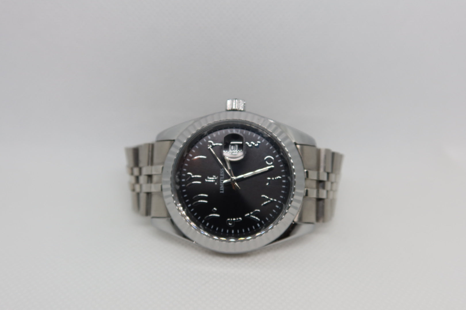 Classic Steel Arabic Watch